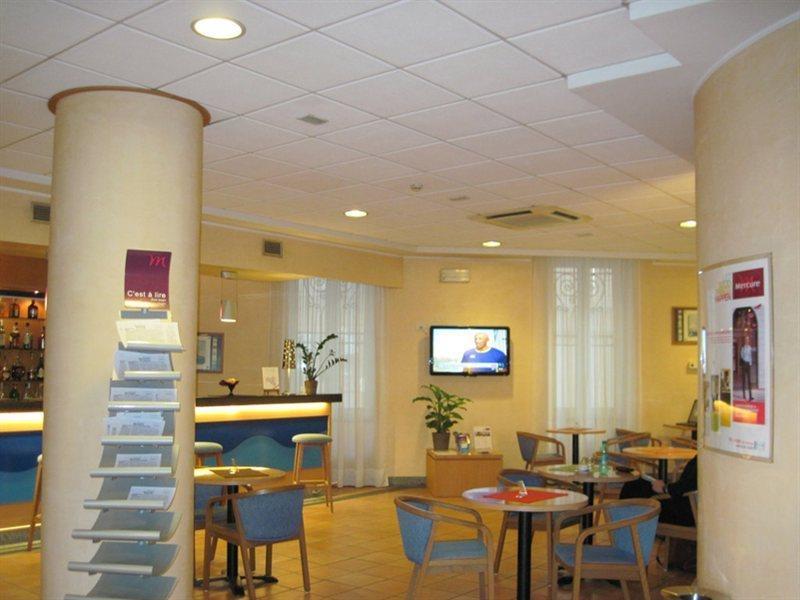 Hotel Ibis Styles Napoli Garibaldi Esterno foto