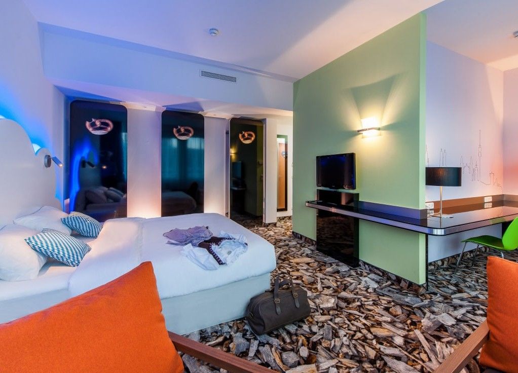 Hotel Ibis Styles Napoli Garibaldi Esterno foto