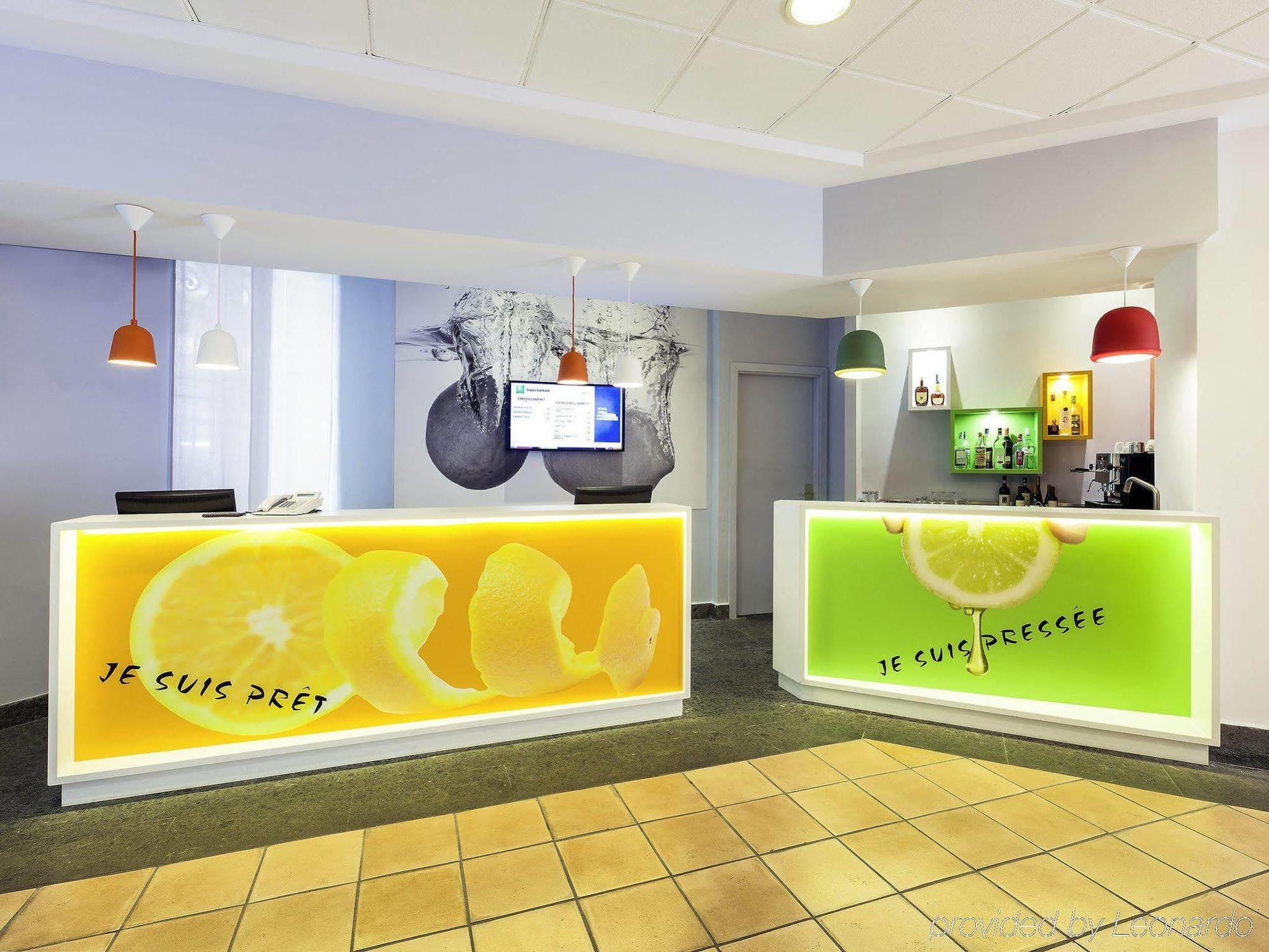 Hotel Ibis Styles Napoli Garibaldi Esterno foto